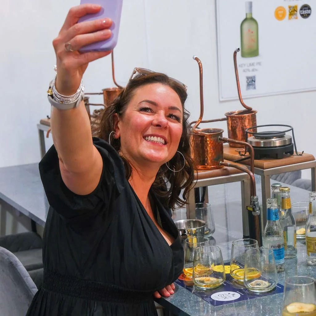 gin distillery tour tasting