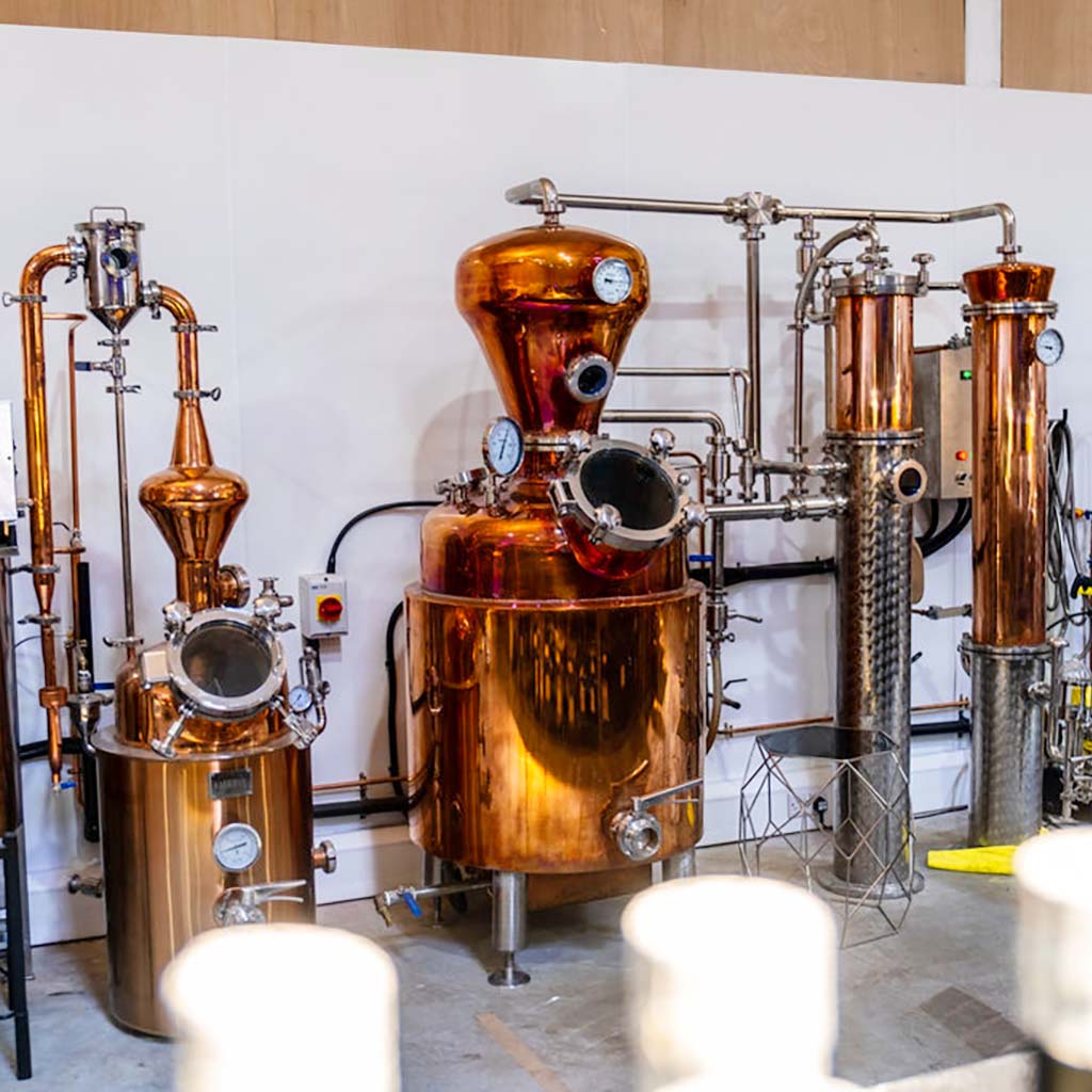 gin distillery tour tasting