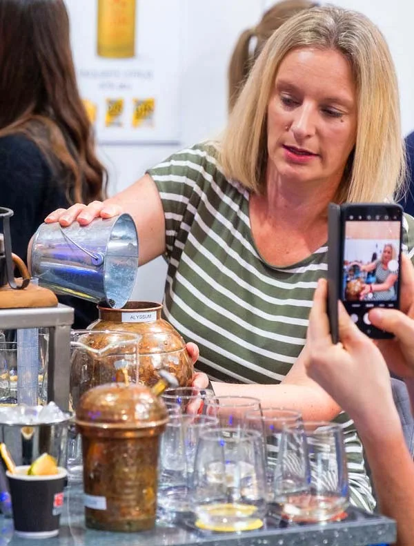 gin school mixing